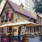 Temple Court Homestay